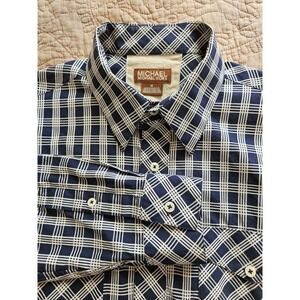Michael Kors Men's Navy and White Button Down Plaid Long Sleeve Shirt, Size M